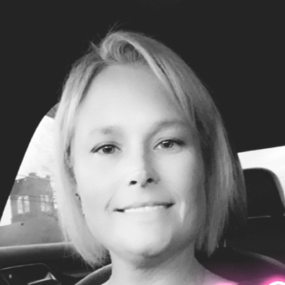 Meet your Posher, Rebecca